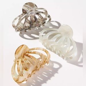Anthropologie Aimee Claw Hair Clip Set - NWT - Ivory